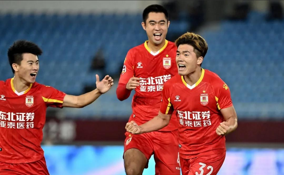 转折点阿斯顿维拉战术微调，亚冠冲刺阶段攻防权衡，悬念犹存，球探报告显示潜力的简单介绍-jiuyou游戏中心